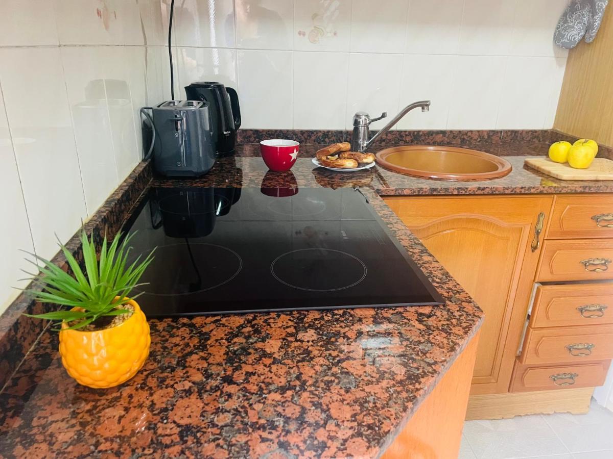 Cozy 2-Bedroom Serviced Apartment With Netflix Puerto de Sagunto Ngoại thất bức ảnh