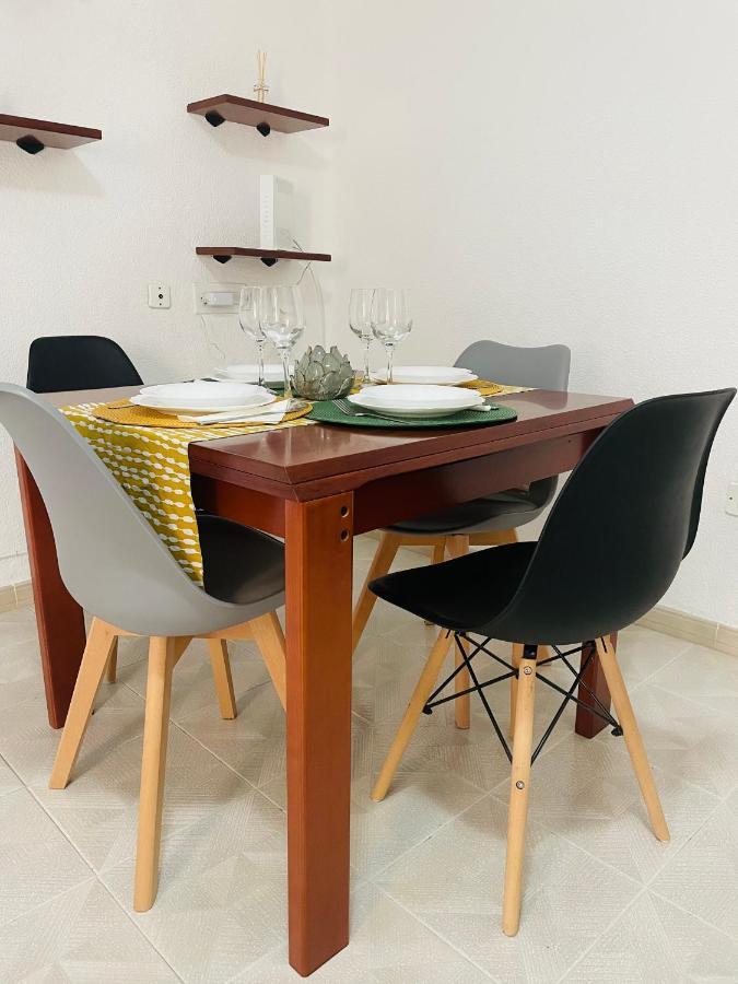 Cozy 2-Bedroom Serviced Apartment With Netflix Puerto de Sagunto Ngoại thất bức ảnh